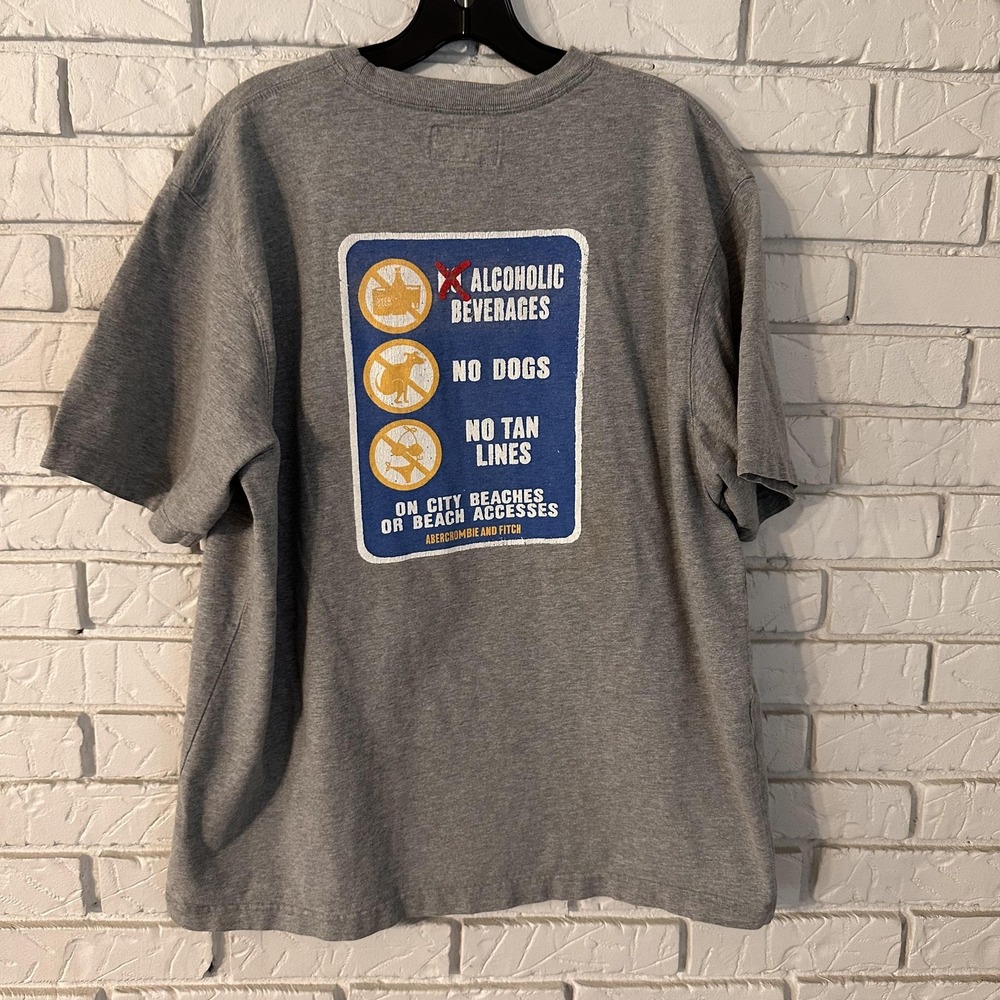 Abercrombie & Fitch Mens XL Gray Graphic Beach Sign T-Shirt No Tan Lines Humor